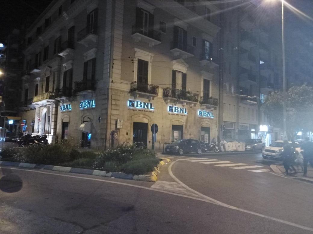 Ferienwohnung Garibaldi Centro Bari Exterior foto